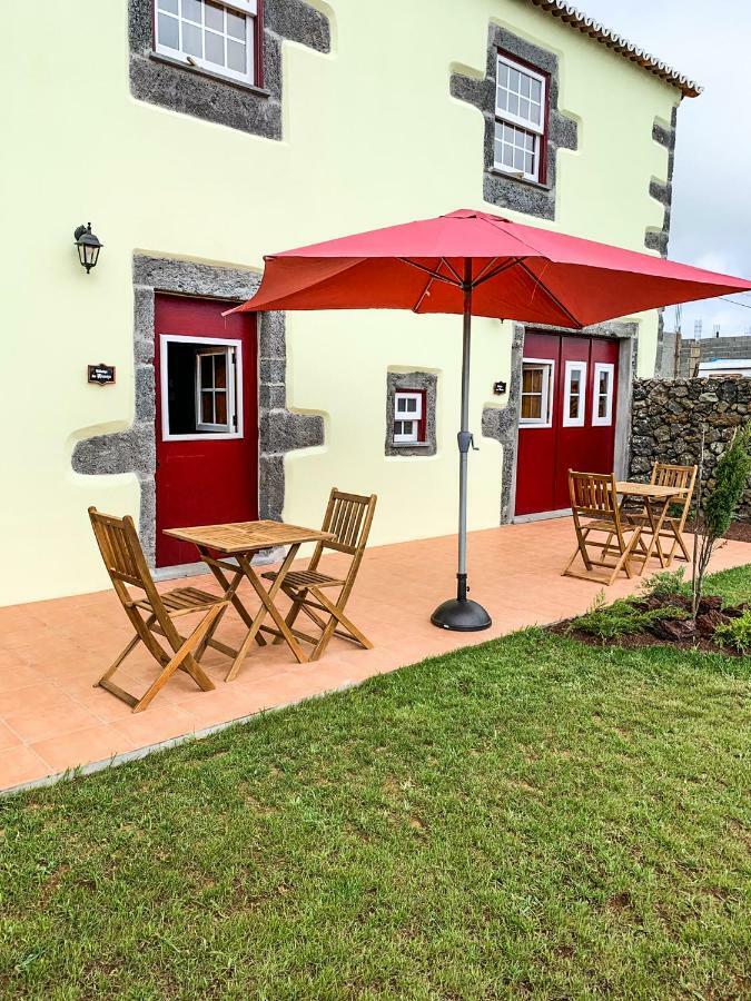 Gasthaus Casa Do Platano Cinco Ribeiras Exterior foto